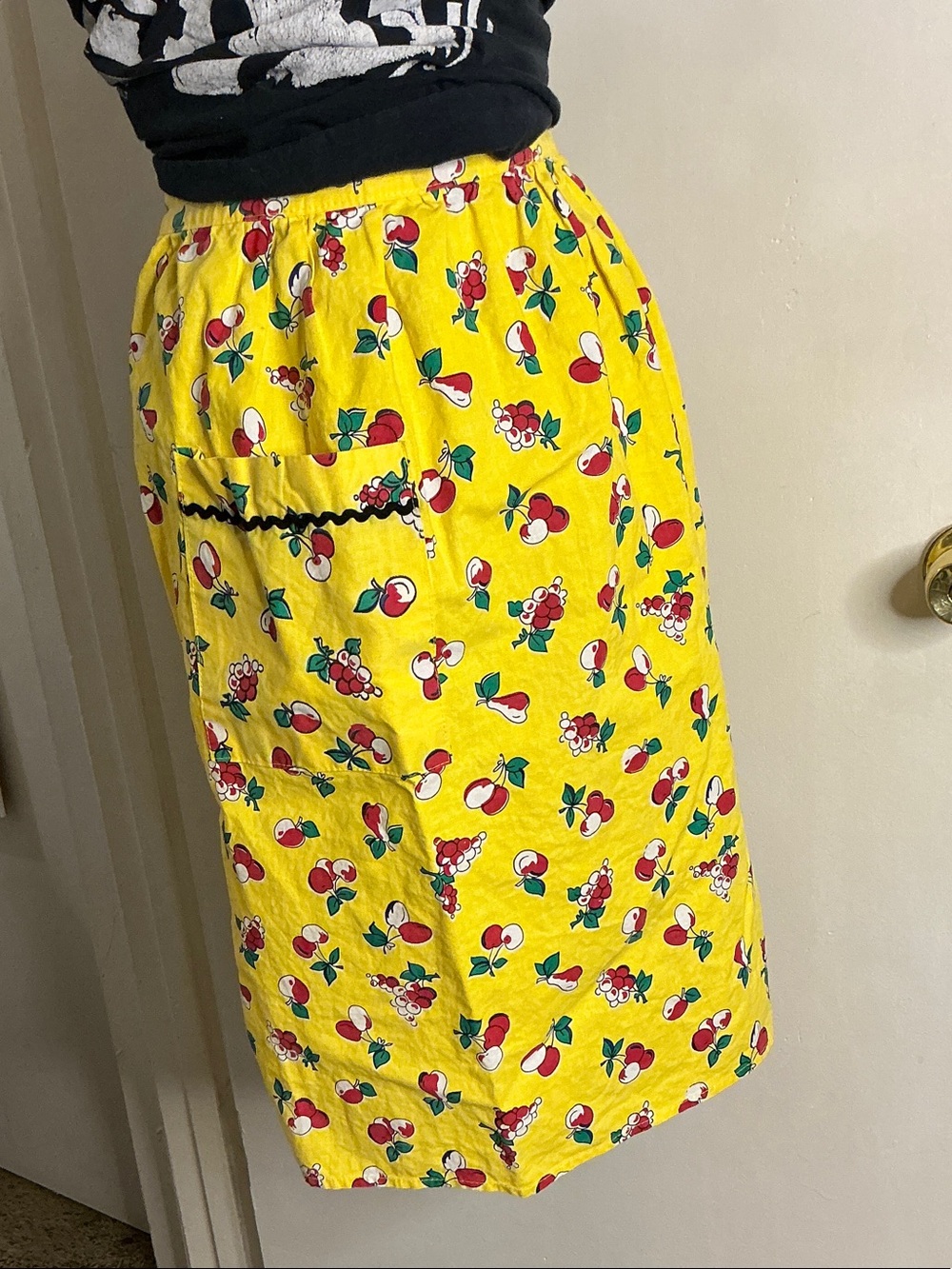 Vintage Handmade Yellow Floral Print A-Line Apron